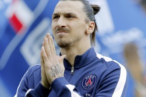 爱游戏官方入口-包含CBA常规赛首回合爆出冷门！武汉三镇绝杀新疆男篮，争冠形势突变的词条